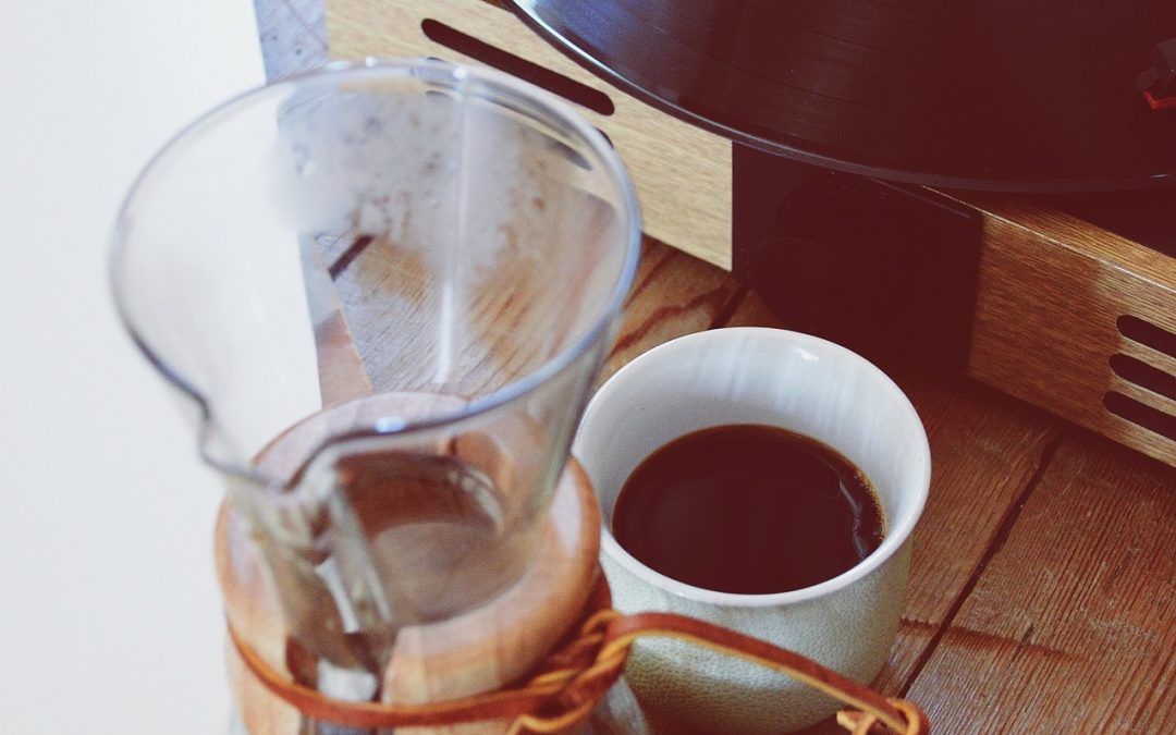 A MILANO IL CAFFÈ SI PRENDE IN FRETTA, A NAPOLI CON LE TRE C, E A DUBLINO?