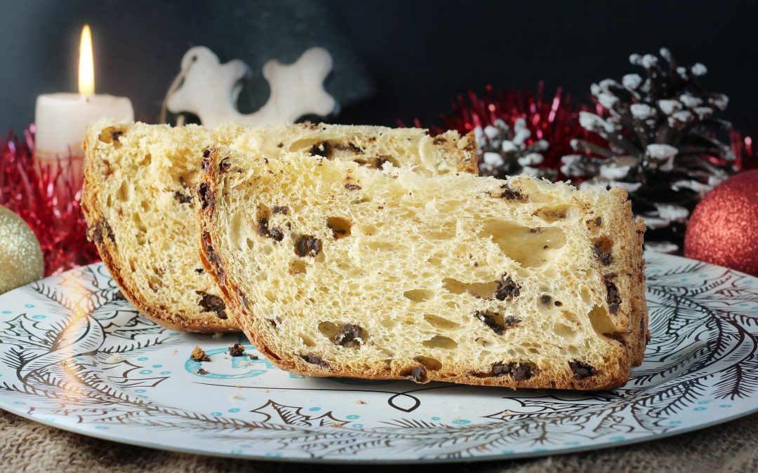 SUSPENDED PANETTONE